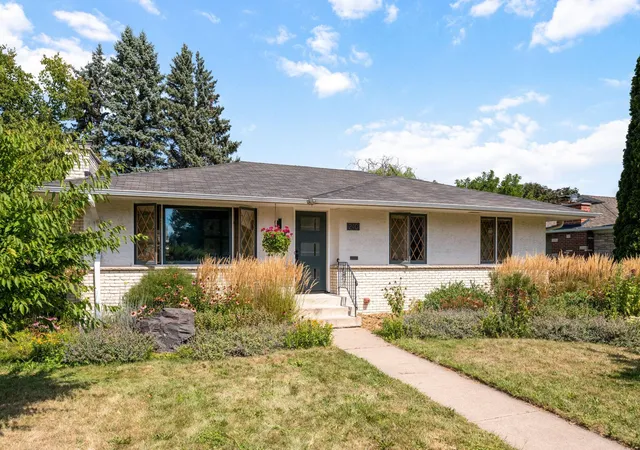 1st image of 2401 Saint Anthony Blvd, Saint Anthony, MN 55418 | MLS# 7127856