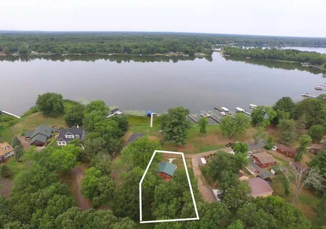 2nd image of 6595 Blue Heron Bay Dr, Siren, WI 54872 | MLS# 7127859
