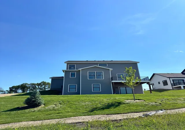 2nd image of 3746 Holbrook Dr, Waconia, MN 55387 | MLS# 7127885