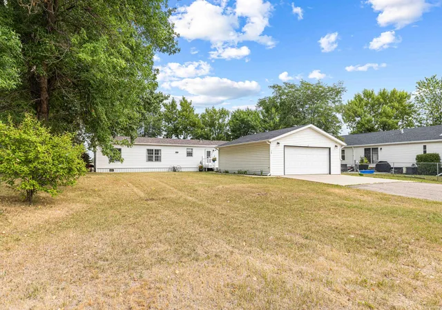 Photo 1 of Sale Pending at 403 11th Avenue Nw, West Fargo, ND 58078 | MLS# 7127894 | Listing updated on 2026-09-01