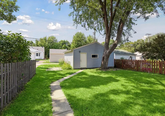 27th image of 2908 Hampshire Ave S, Minneapolis, MN 55426 | MLS# 7127898