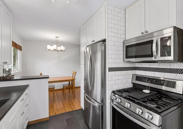Photo 4 of Single family home for sale at 2908 Hampshire Ave S, Minneapolis, MN 55426 | MLS# 7127898 | Listing updated on 2026-09-18