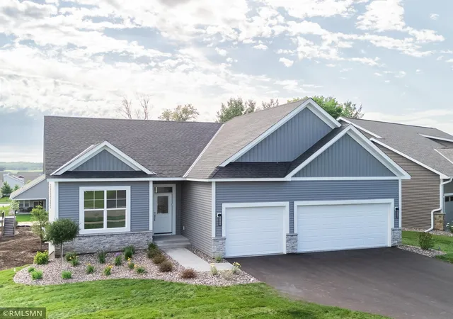 Photo 1 of Single family home for sale at 9152 62nd Street S, Cottage Grove, MN 55016 | MLS# 7127903 | Listing updated on 2026-09-23