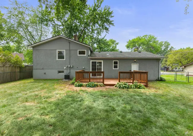 2nd image of 3684 Prairie Rd, Saint Paul, MN 55110 | MLS# 7127914
