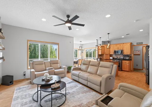image of 11995 Midway St Ne, Minneapolis, MN 55449 | MLS# 7127919