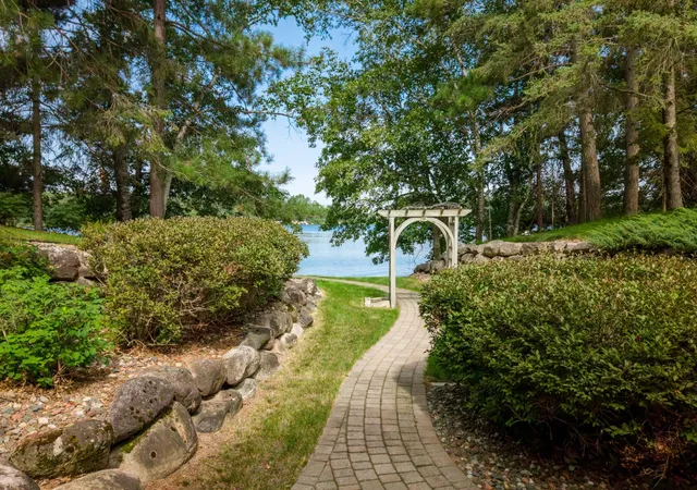 2nd image of 36289 Bonnie Lakes Rd, Crosslake, MN 56442 | MLS# 7127932