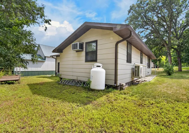38th image of 128 Bluff St, Fort Ransom, ND 58033 | MLS# 7127939