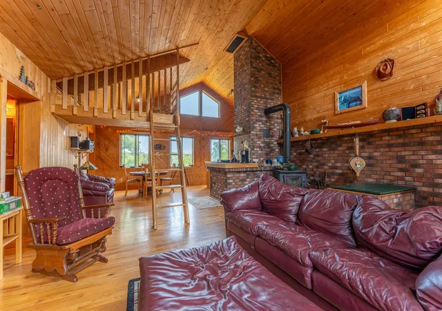 Photo 2 of Single family home for sale at 953 Kelly Trl, Isabella, MN 55607 | MLS# 7127948 | Listing updated on 2026-08-18