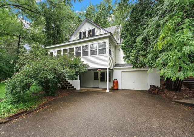 1st image of 981 Rosabell St, Marine On Saint Croix, MN 55047 | MLS# 7127963