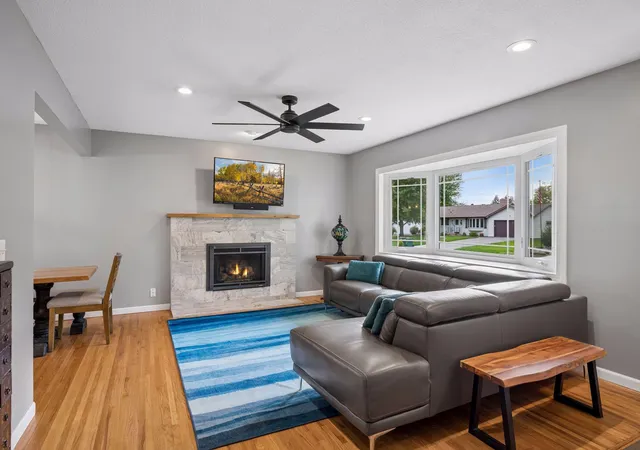 Photo 2 of Single family home for sale at 7611 Kiowa Ave, Chanhassen, MN 55317 | MLS# 7127968 | Listing updated on 2026-10-08
