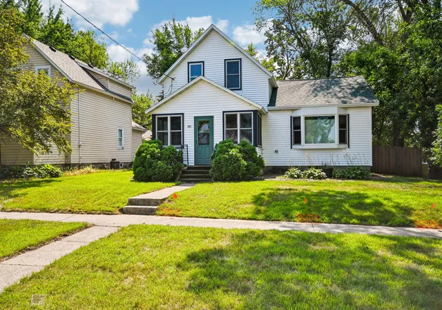 2nd image of 380 Mcgrann St, Green Isle, MN 55338 | MLS# 7127972