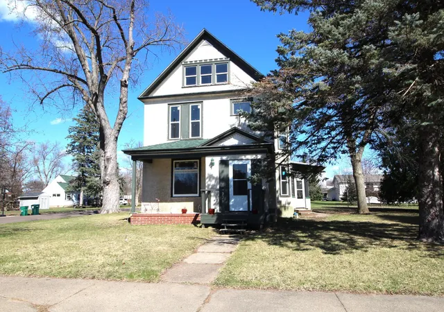 Photo 1 of Sale Pending at 220 S Eliot Ave, Rush City, MN 55069 | MLS# 7128006 | Listing updated on 2026-09-27
