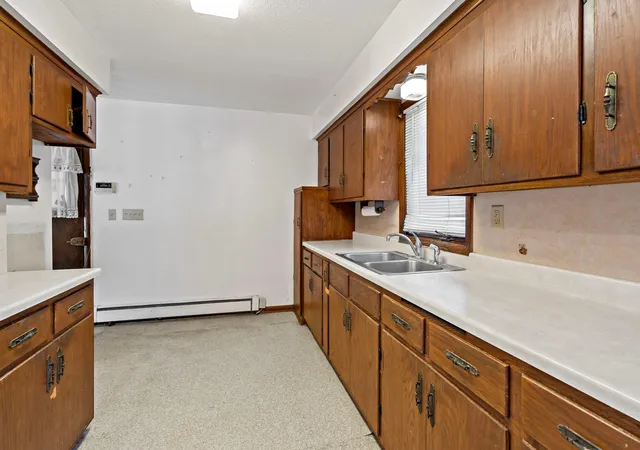 4th image of 5456 Girard Ave N, Brooklyn Center, MN 55430 | MLS# 7128014