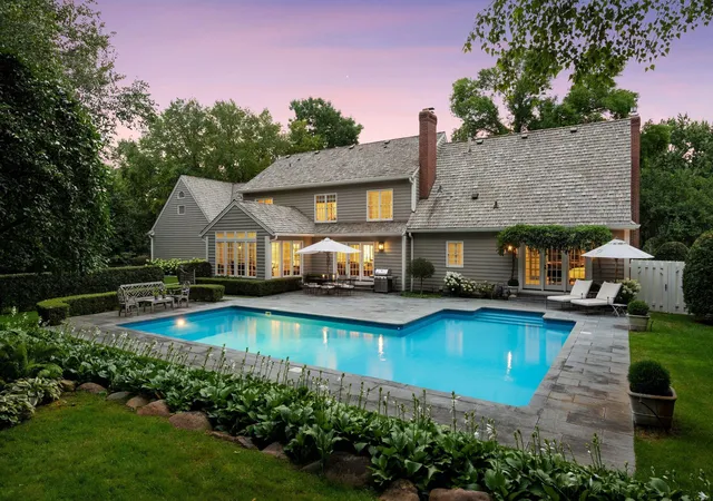 4th image of 235 Hollander Rd, Wayzata, MN 55391 | MLS# 7128022