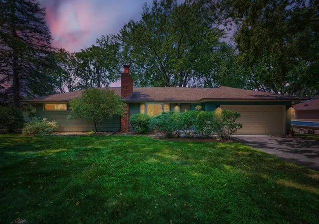 Photo 3 of Single family home for sale at 9242 15th Avenue S, Minneapolis, MN 55425 | MLS# 7128053 | Listing updated on 2026-10-07