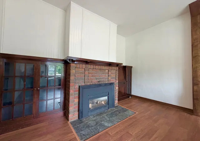 Photo 3 of Single family home for sale at 101 Commercial Ave N, Sandstone, MN 55072 | MLS# 7128054 | Listing updated on 2026-09-28