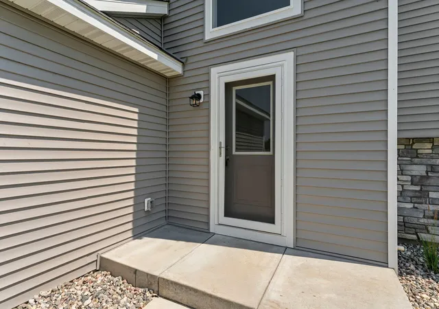 3rd image of 121 Maple Lane, Cannon Falls, MN 55009 | MLS# 7128059