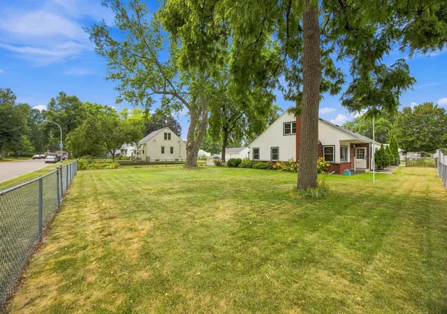 3rd image of 6900 Queen Ave S, Richfield, MN 55423 | MLS# 7128096