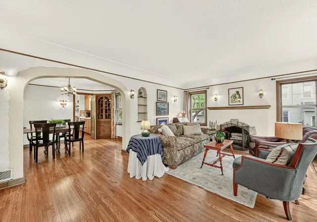 Photo 3 of Sale Pending at 317 15th Avenue SW, Rochester, MN 55902 | MLS# 7128097 | Listing updated on 2026-08-21