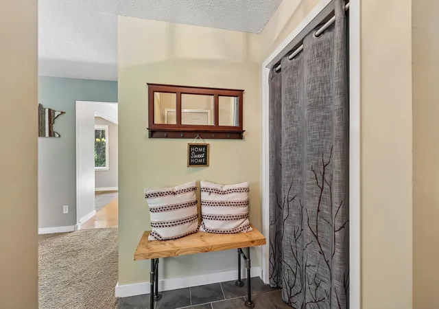 3rd image of 4128 New York Ave, Saint Paul, MN 55123 | MLS# 7128111