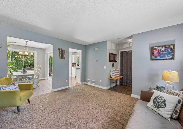 5th image of 4128 New York Ave, Saint Paul, MN 55123 | MLS# 7128111
