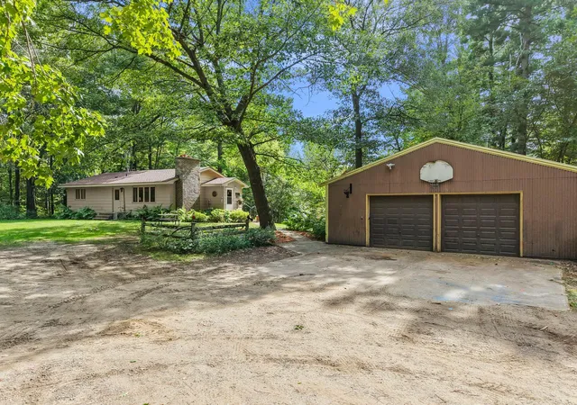 Photo 1 of Single family home for sale at 1174 381st Avenue Ne, Stanchfield, MN 55080 | MLS# 7128118 | Listing updated on 2026-09-23