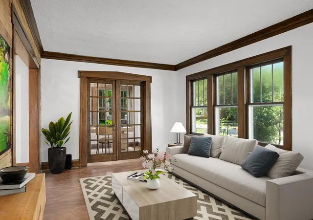 Photo 3 of Sale Pending at 3018 James Ave N, Minneapolis, MN 55411 | MLS# 7128126 | Listing updated on 2026-08-31