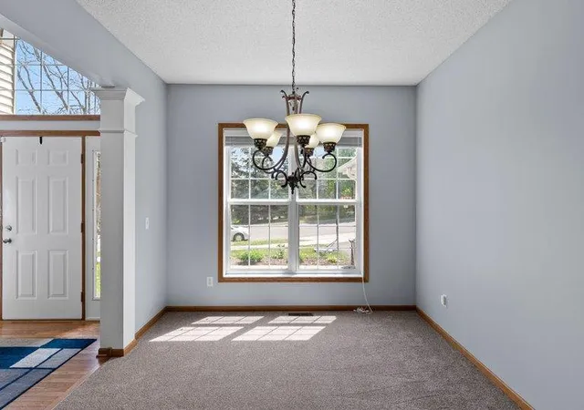 Photo 4 of Single family home for sale at 7128 Timber Crst Dr S, Cottage Grove, MN 55016 | MLS# 7128129 | Listing updated on 2026-08-17