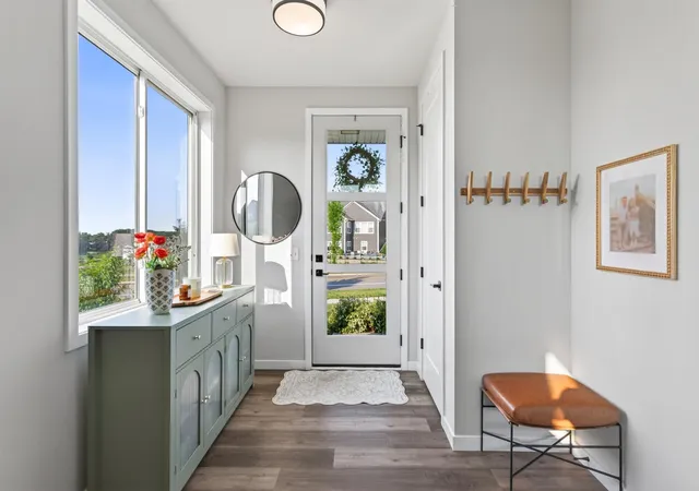 Photo 3 of Single family home for sale at 10110 Harvest Trl, Chaska, MN 55318 | MLS# 7128151 | Listing updated on 2026-09-20