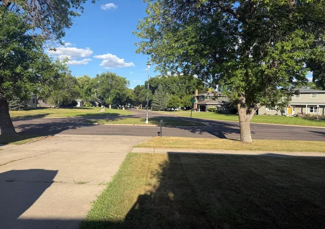 21st image of 2905 11th St S, Fargo, ND 58103 | MLS# 7128154