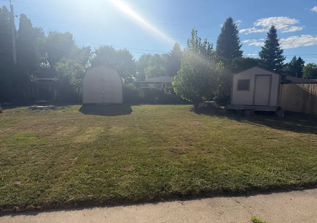 2nd image of 2905 11th St S, Fargo, ND 58103 | MLS# 7128154
