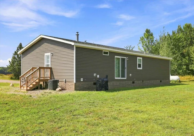 Photo 3 of Single family home for sale at 18594 Cedar Crk Rd, Pine City, MN 55063 | MLS# 7128179 | Listing updated on 2026-10-06