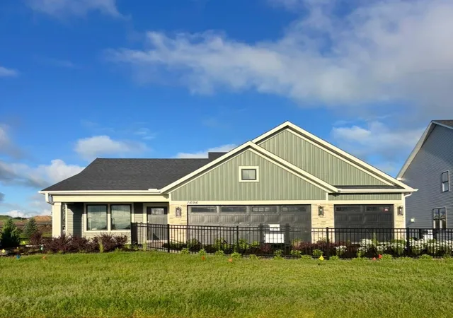 1st image of 3743 Holbrook Wy, Waconia, MN 55387 | MLS# 7128183