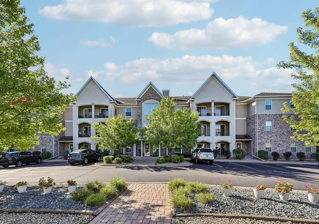 Photo 3 of Condo for sale at 15550 Linnet St Nw #1-210, Andover, MN 55304 | MLS# 7128186 | Listing updated on 2026-09-12