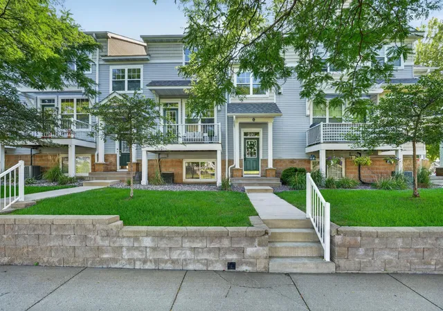 Photo 1 of Sale Pending at 1667 Village Trl E #5, Saint Paul, MN 55109 | MLS# 7128225 | Listing updated on 2026-10-22