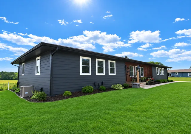 Photo 1 of Single family home for sale at 7143 Sunset Strip Nw, Alexandria, MN 56308 | MLS# 7128227 | Listing updated on 2026-09-18