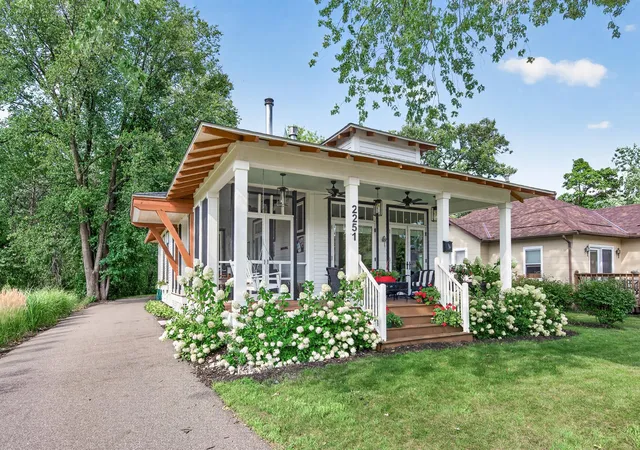 24th image of 2251 11th St, Saint Paul, MN 55110 | MLS# 7128264