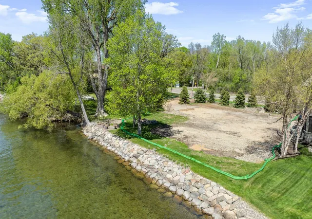 Photo 3 of Land for sale at 4330 Manitou Rd, Excelsior, MN 55331 | MLS# 7128265 | Listing updated on 2026-08-17