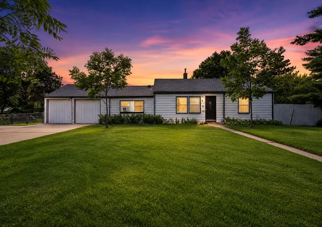Photo 1 of Single family home for sale at 9916 2nd Avenue S, Minneapolis, MN 55420 | MLS# 7128284 | Listing updated on 2026-08-31