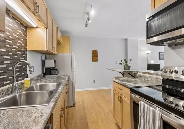 Photo 3 of Condo for sale at 1200 Nicollet Mall #313, Minneapolis, MN 55403 | MLS# 7128302 | Listing updated on 2026-09-03