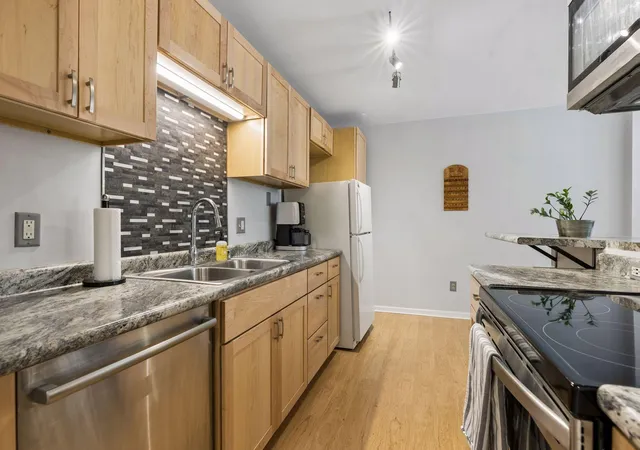Photo 3 of Condo for sale at 1200 Nicollet Mall #313, Minneapolis, MN 55403 | MLS# 7128302 | Listing updated on 2026-10-07
