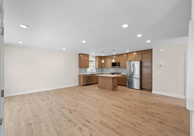 Listing Photo 4 - Condo for sale in building located at 820 26th Ave NE, Minneapolis, MN 55418