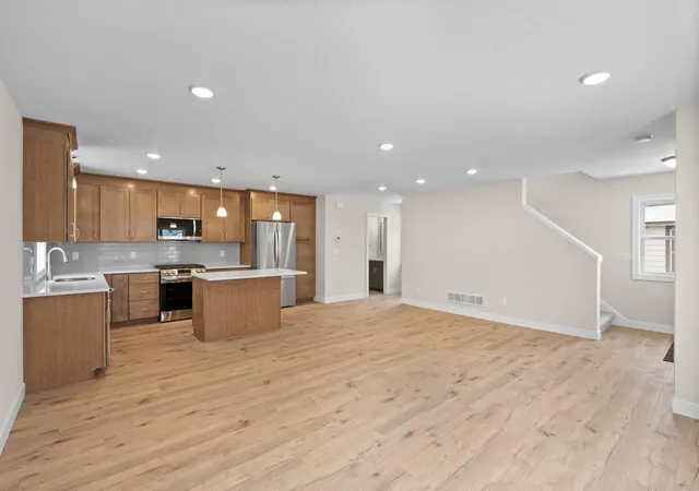 Listing Photo 5 - Condo for sale in building located at 820 26th Ave NE, Minneapolis, MN 55418