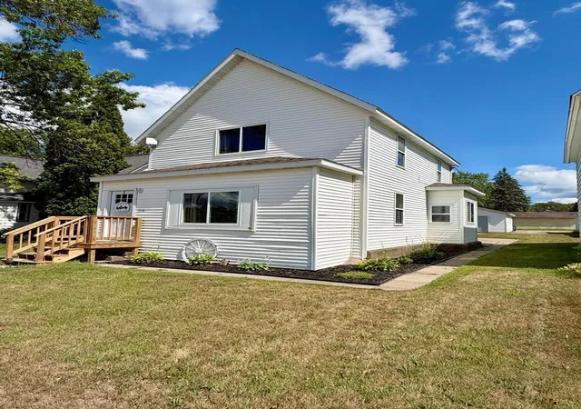 Photo 1 of Single family home for sale at 508 4th Street Ne, Little Falls, MN 56345 | MLS# 7128311 | Listing updated on 2026-10-05