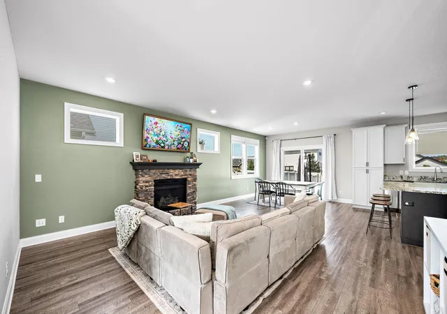 4th image of 3159 Glasgow St, River Falls, WI 54022 | MLS# 7128322