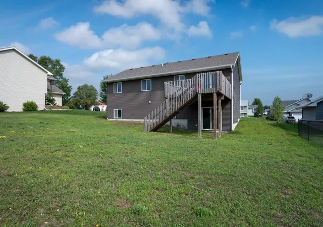 2nd image of 818 Rose Ct, Somerset, WI 54025 | MLS# 7128327