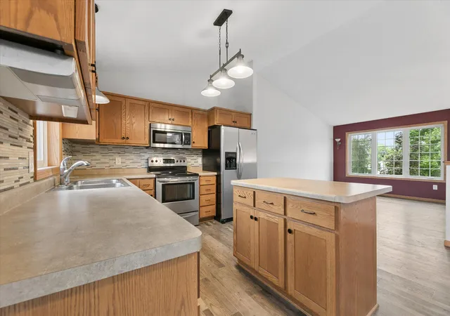 Photo 3 of Sale Pending at 407 66th Street Sw, Waverly, MN 55390 | MLS# 7128342 | Listing updated on 2026-09-01