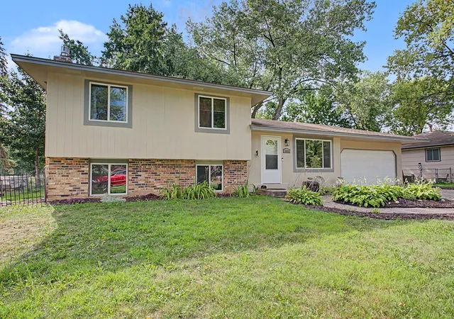 Photo 1 of Single family home for sale at 16653 Foliage Ave W, Rosemount, MN 55068 | MLS# 7128345 | Listing updated on 2026-09-14