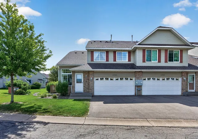 Photo 3 of Single family home for sale at 6193 Courtly Rd #E, Saint Paul, MN 55125 | MLS# 7128371 | Listing updated on 2026-10-01