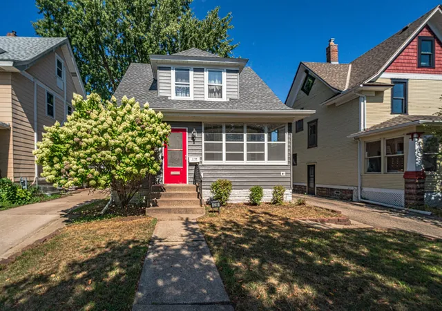 Single family home for sale at 1259 Minnehaha Ave W, Saint Paul, MN 55104 | MLS# 7128382